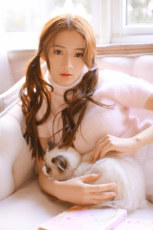 女人高潮时会一拱一拱的吗